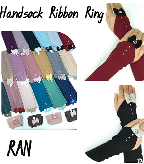 Handsock ribbon ring